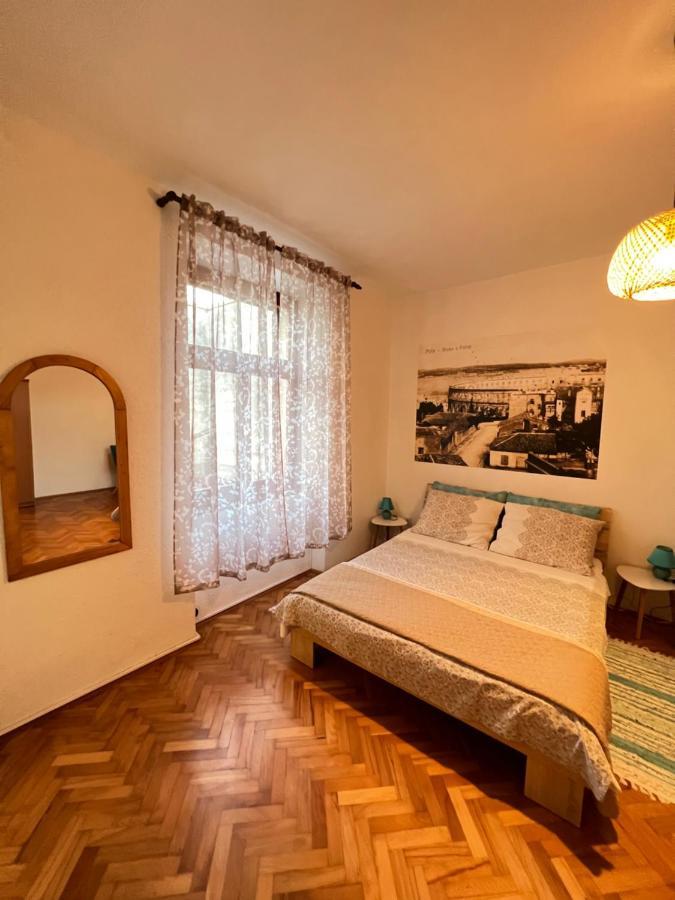 Colorita Studio Πούλα Εξωτερικό φωτογραφία